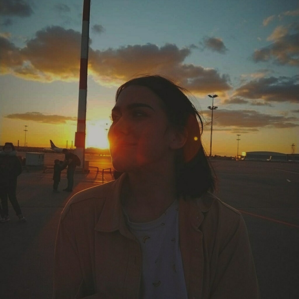 Елена Половкова