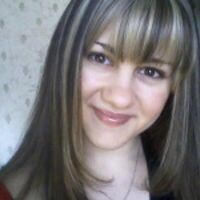 Яна Shapira