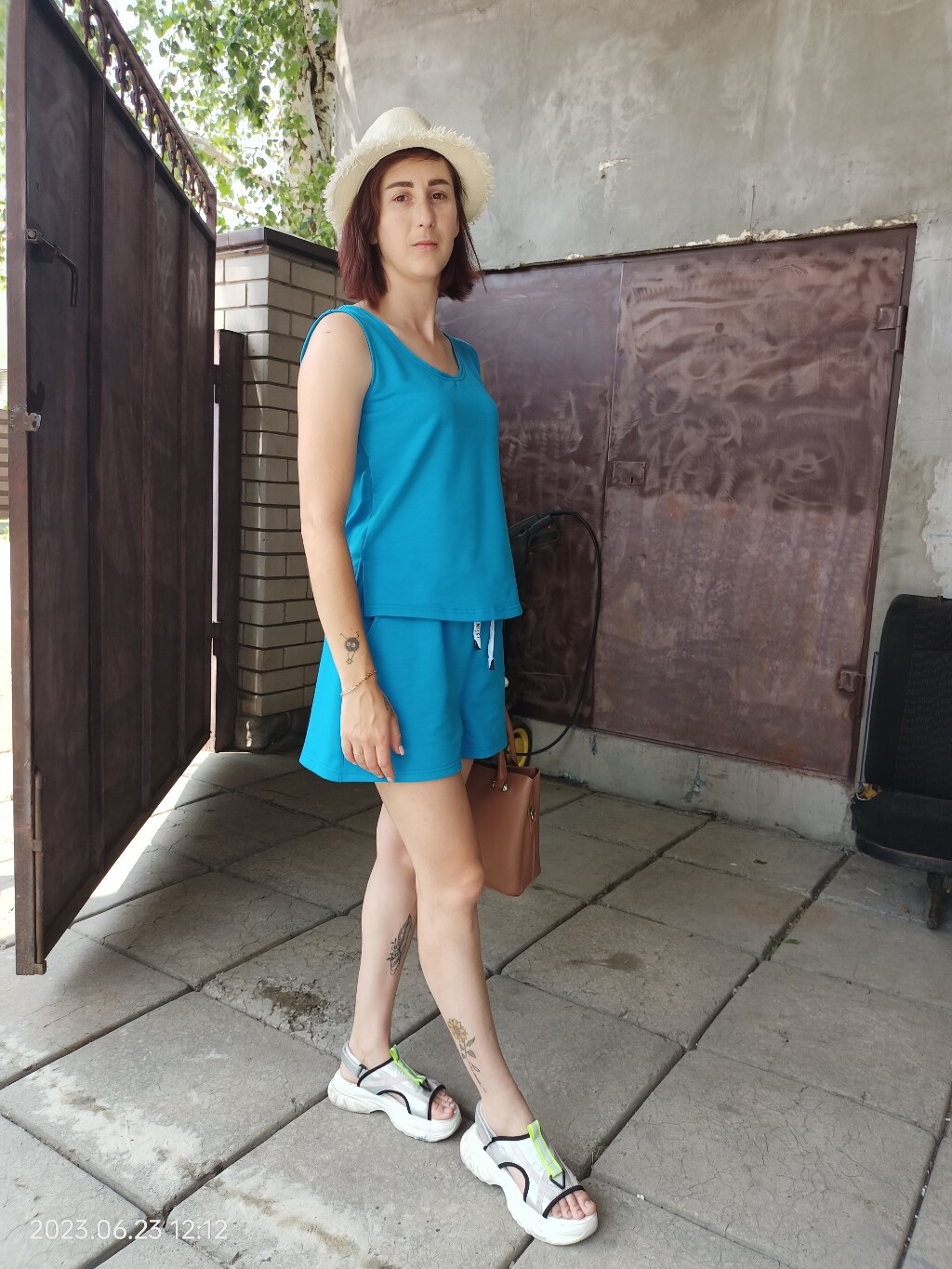 Alona